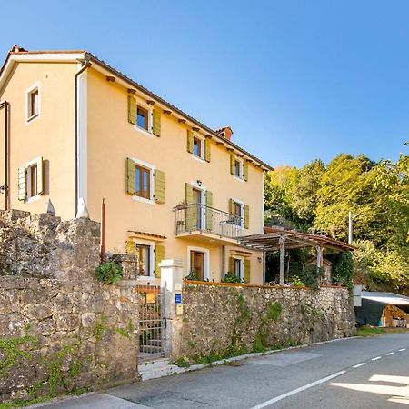 Anamaria Rustic Apartments Moscenicka Draga Exterior photo