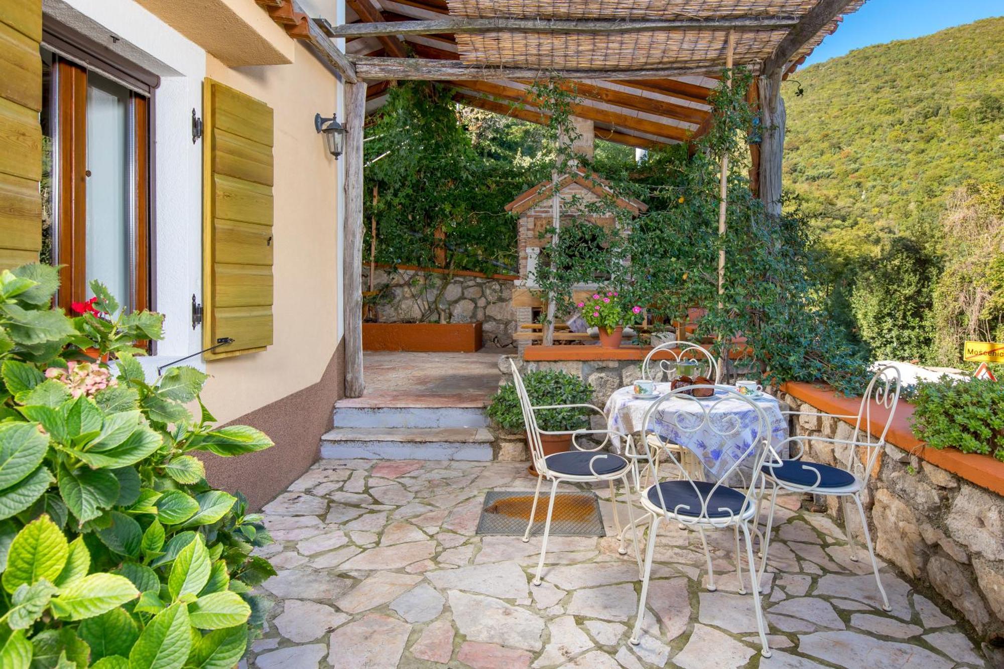 Anamaria Rustic Apartments Moscenicka Draga Exterior photo